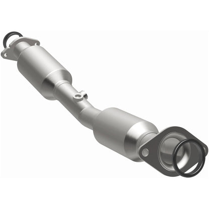 Magnaflow 13-15 Nissan Sentra 1.8L California Grade CARB Compliant DF Catalytic Converter