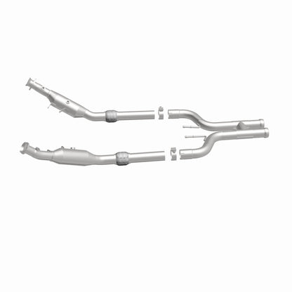 MagnaFlow 2014 Mercedes-Benz S550 4.6L Direct Fit Converter