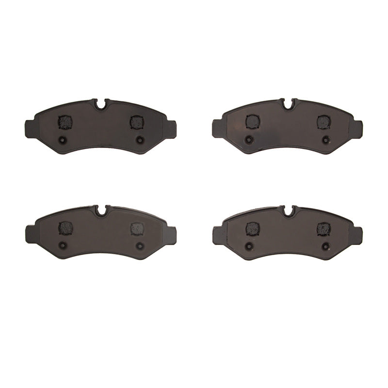 R1 19-26 Mercedes-Benz Sprinter 1500 Rear Ceramic Brake Pads