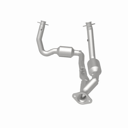 MagnaFlow 05-06 Jeep Grand Cherokee 5.7L Direct Fit Catalytic Converter