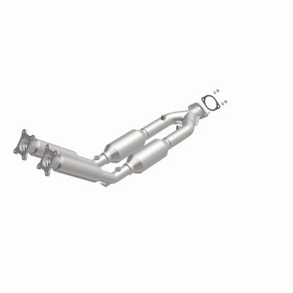 MagnaFlow 99-01 Volvo S80 2.8L Direct Fit Converter