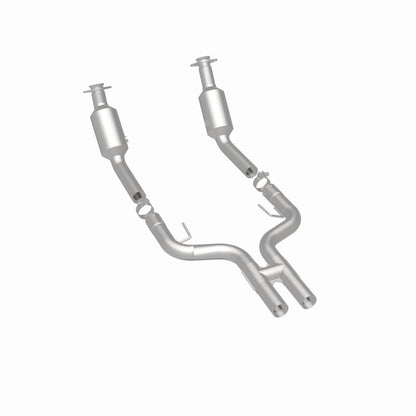 MagnaFlow Direct Fit Catalytic Converter 07-10 Ford Mustang 4.6L