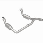 Magnaflow 19-20 GMC Sierra 1500 Single Underbody 4.3L/5.3L Direct Fit Catalytic Converter