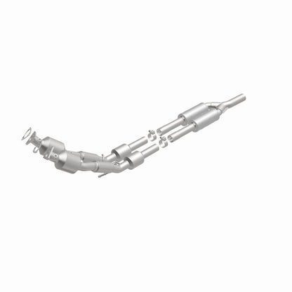 MagnaFlow 12-13 Volkswagen Passat 3.6L Direct Fit Converter