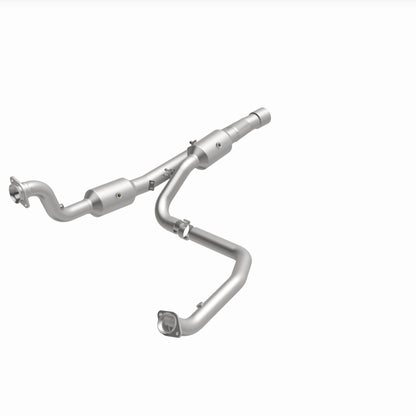 Magnaflow 15-16 Ram 2500 6.4L California Grade CARB Compliant DF Catalytic Converter