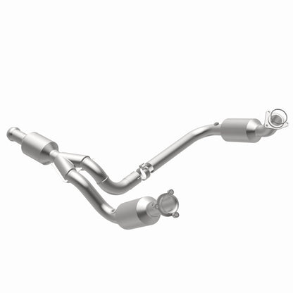 MagnaFlow 09-13 Chevrolet Silverado 1500 5.3L Direct Fit Converter