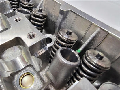 P2R PowerRevRacing - New Cylinder Heads with Complete Supertech Valvetrain