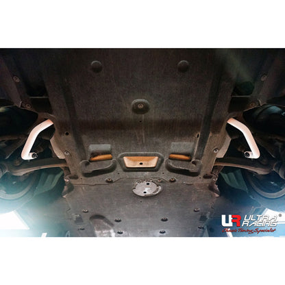 Ultra Racing - 27mm Front Sway Bar - BMW 5 SERIES (F10) 2010-2016 - UR-AF27-468