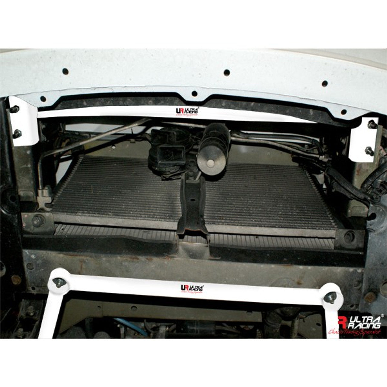 Ultra Racing - 2pt Front Lower Brace - 1999-2003 Honda S2000 - UR-LA2-1291