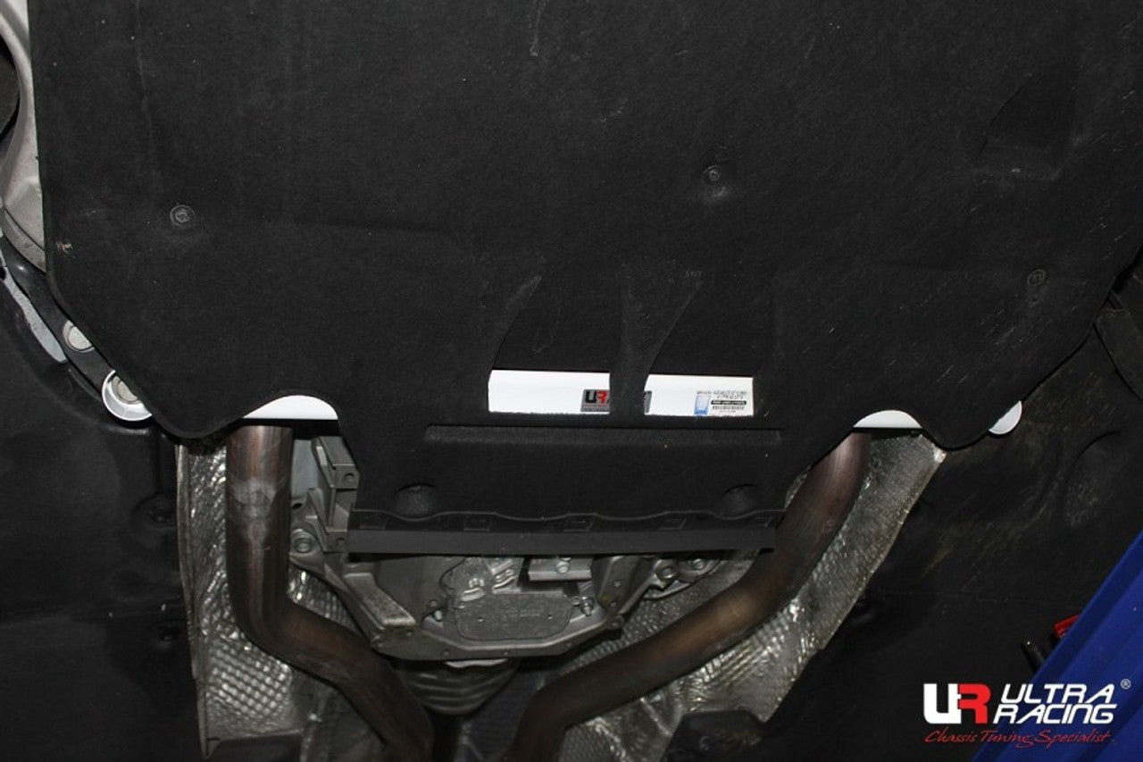 Ultra Racing - 2pt Front Lower Brace - Audi A6 / S6 - UR-LA2-2486