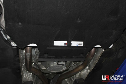 Ultra Racing - 2pt Front Lower Brace - Audi A6 / S6 - UR-LA2-2486