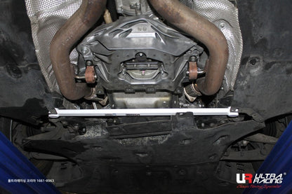 Ultra Racing - 2pt Front Lower Brace - Audi A6 / S6 - UR-LA2-2486