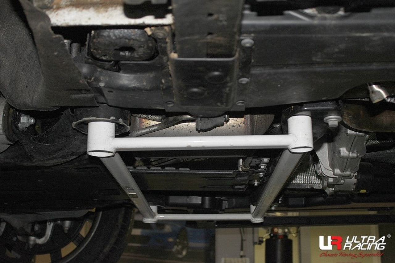Ultra Racing - 4pt Front Lower Brace - Audi Q / QS - UR-LA4-865