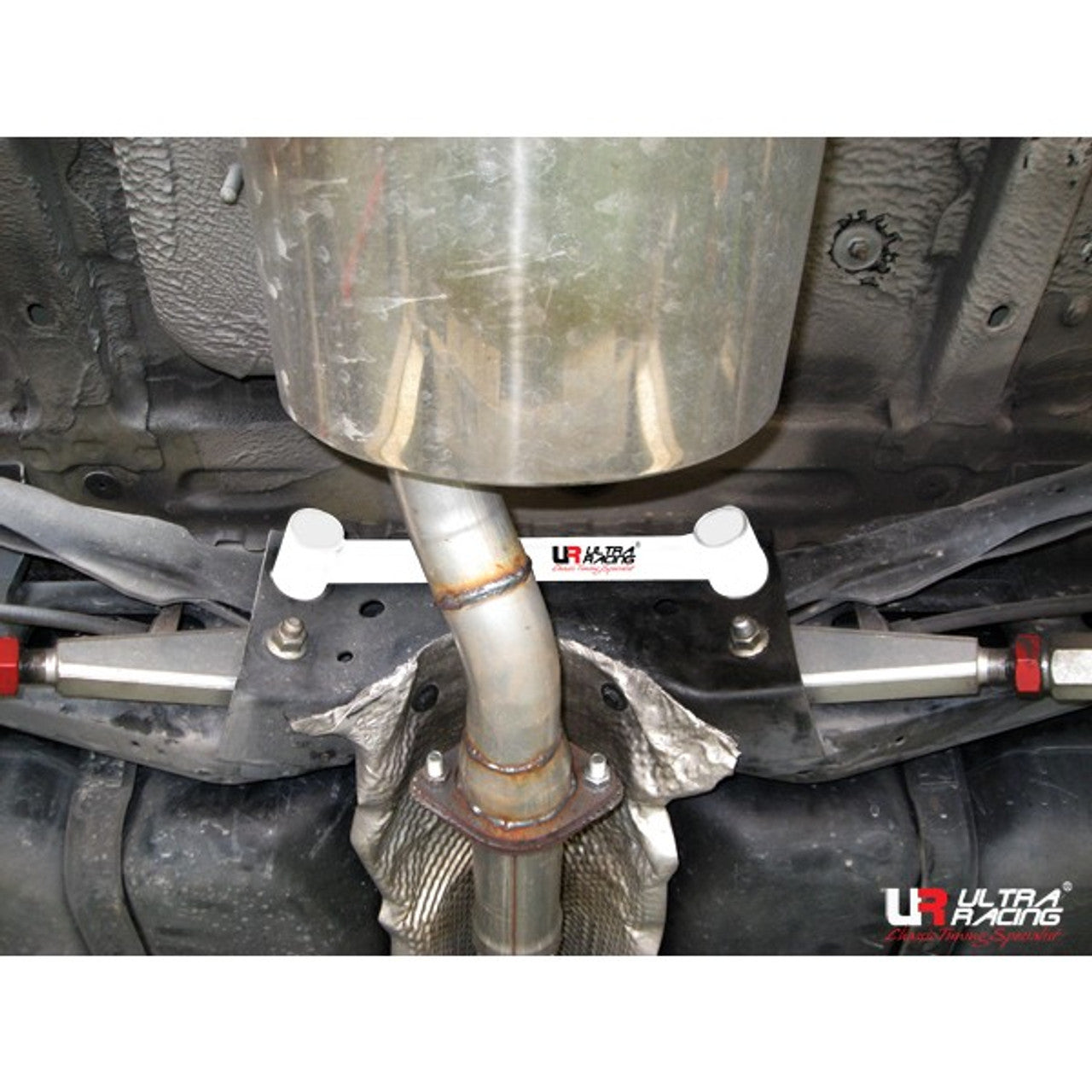Ultra Racing - 2pt Rear Lower Brace - MINI COOPER (R53) HATCH 2000-2006 - UR-RL2-1056