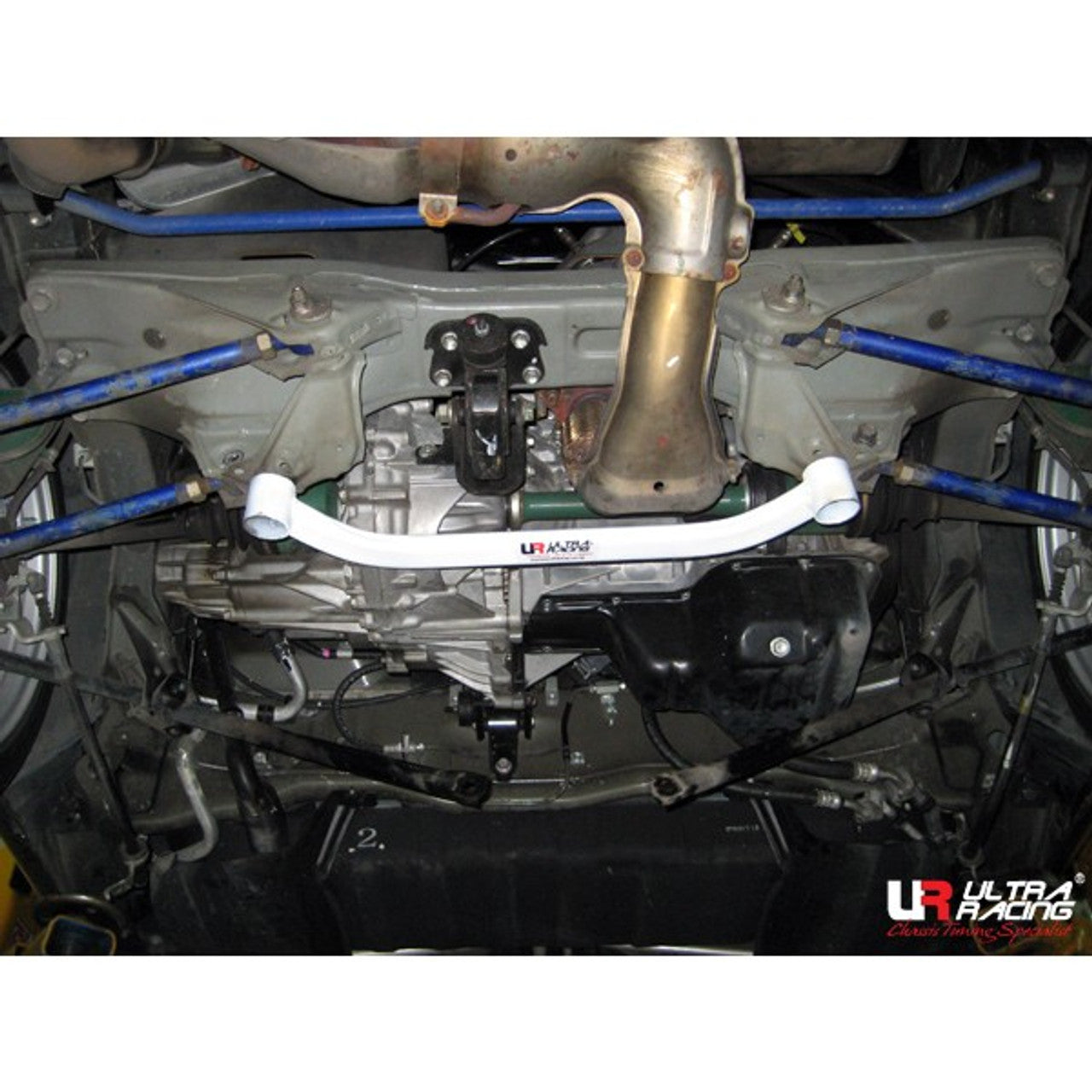 Ultra Racing - 2pt Rear Lower Brace - MR2 MRS SPYDER (W30 V2) 2004-2007 - UR-RL2-652