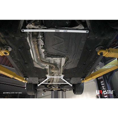 Ultra Racing - 4pt Rear Lower Brace - BMW 2 SERIES (F22 COUPE) 2014-2019 - UR-RL4-3885
