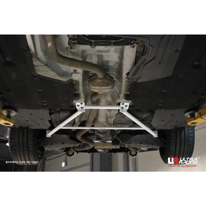 Ultra Racing - 4pt Rear Lower Brace - BMW 2 SERIES (F22 COUPE) 2014-2019 - UR-RL4-3885