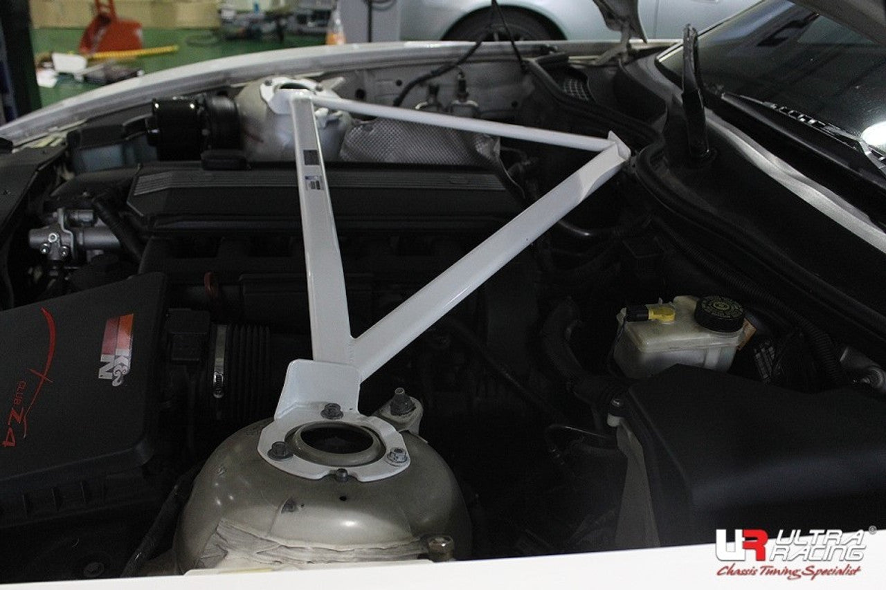 Ultra Racing - 3pt Front Strut Tower Brace - BMW Z4 (E85/E86) 2002-2008 - UR-TW3-1175
