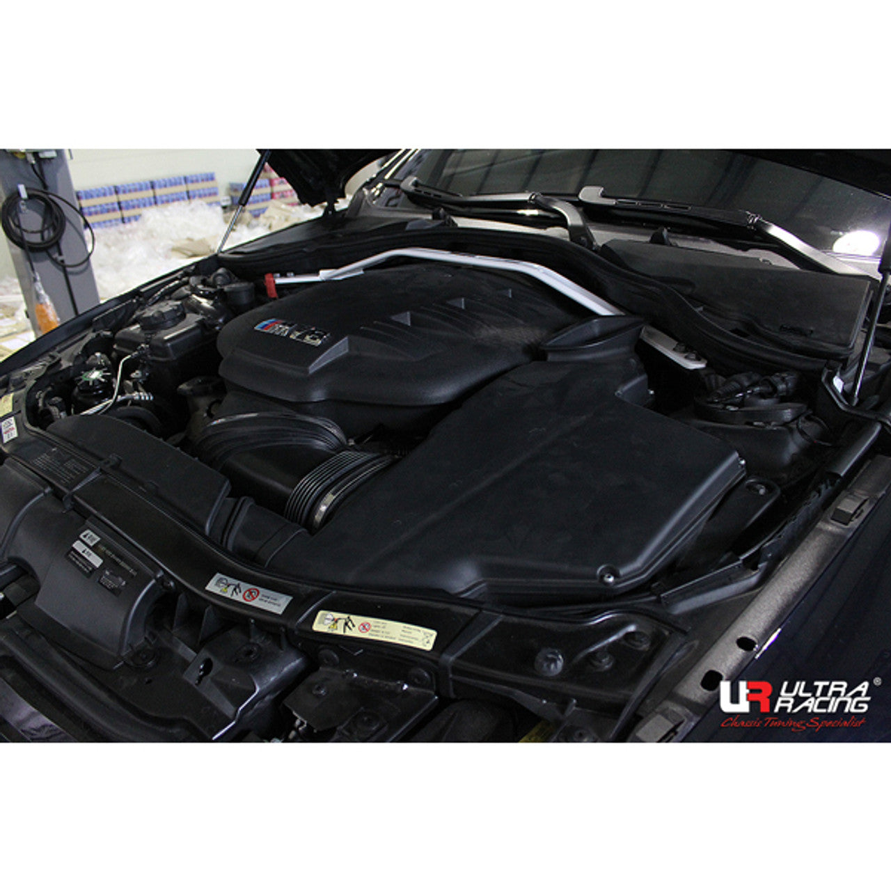 Ultra Racing - 4pt Front Strut Tower Brace - BMW 3 SERIES M3 (E92 COUPE) 2006-2013 - UR-TW4-2757