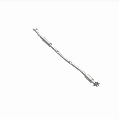 MagnaFlow 16-17 Hyundai Tucson L4 2.0 OEM Underbody Direct Fit Catalytic Converter
