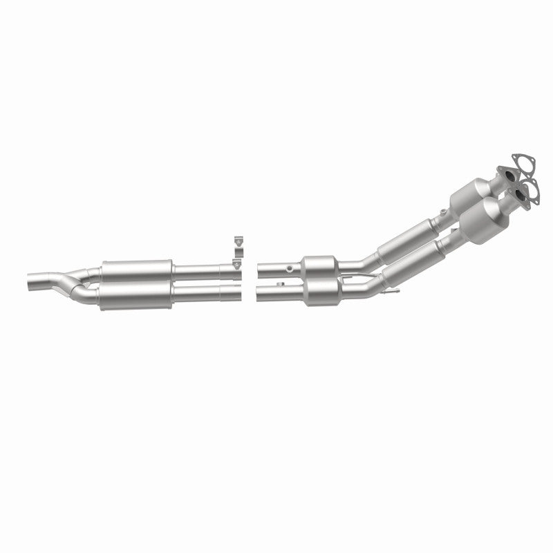 MagnaFlow 06-08 Volkswagen Passat 3.6L Direct Fit Converter