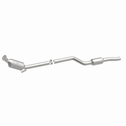MagnaFlow 2011 C300 V6 3 OEM Underbody Direct Fit Converter