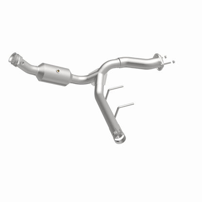 MagnaFlow 2021 Ford F-150 Right Underbody 5L Direct Fit Converter