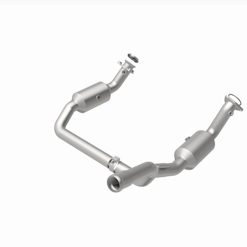 MagnaFlow 19-20 GMC Sierra 1500 Single Underbody 4.3L/5.3L Direct Fit Catalytic Converter