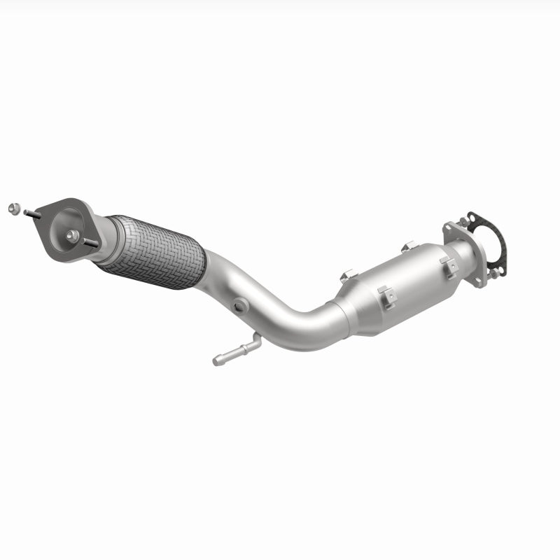 MagnaFlow 17-20 Nissan Rogue Sport Rear Underbody 2L Direct Fit Converter