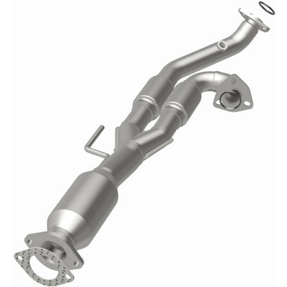 MagnaFlow 2004 Nissan Quest 3.5L Direct Fit Converter