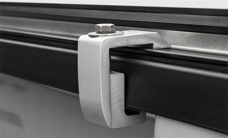 Access 05-21 Nissan Frontier 6ft Box Outlander Soft Truck Topper