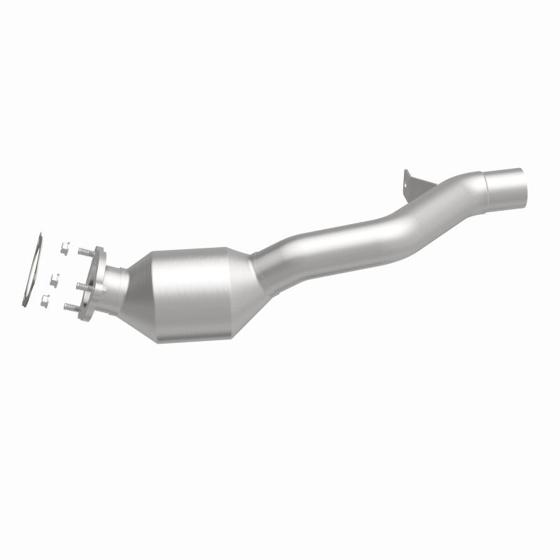 MagnaFlow 10-11 Cayenne V8 4.8 OEM Underbody Direct Fit Converter