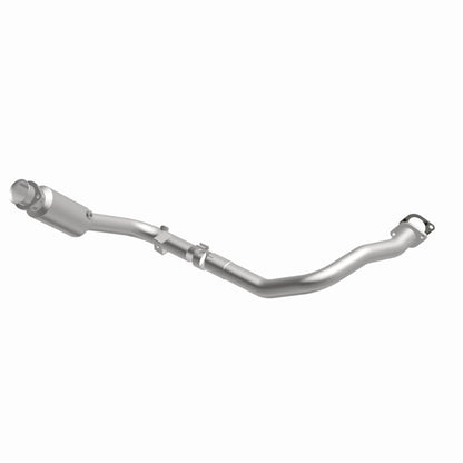 MagnaFlow Direct Fit Catalytic Converter 10-13 Land Rover LR4 V8 5.0L OEM Underbody