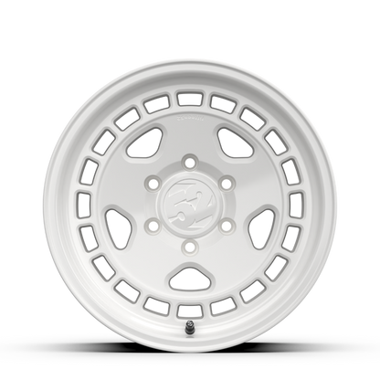 fifteen52 Turbomac HD Classic 17x8.5 / 5x150 BP / 0ET / 110.3mm CB / 4.75in BS / Classic White Wheel