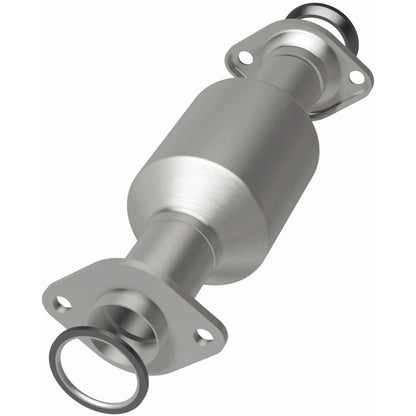 MagnaFlow 11-15 Toyota Sienna 3.5L Direct Fit Converter