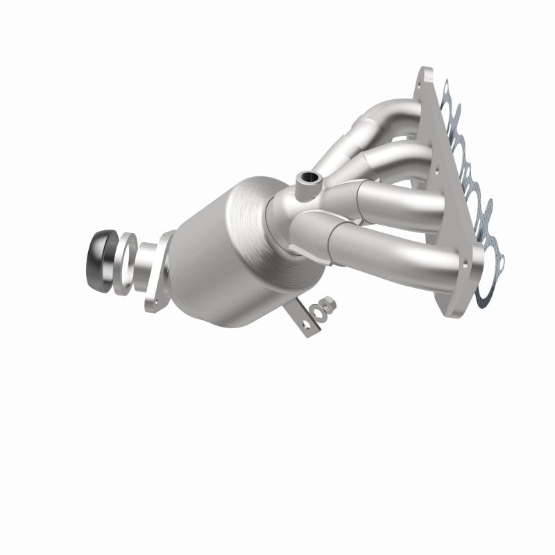 MagnaFlow 13-17 Nissan Sentra 1.8L Direct-Fit Catalytic Converter