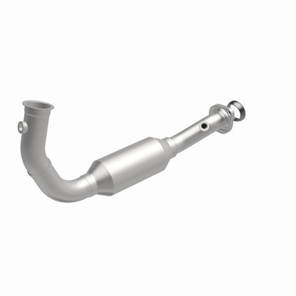 MagnaFlow 2004 Jeep Liberty 3.7L Direct Fit Converter