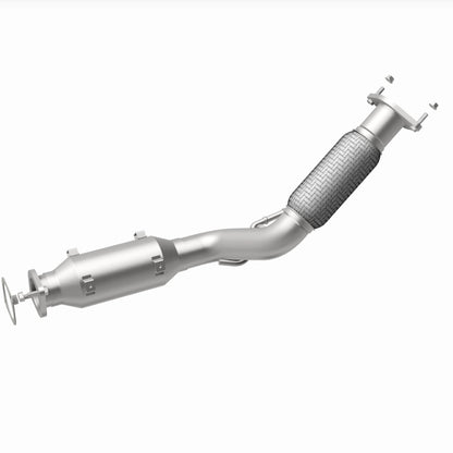 MagnaFlow 17-20 Nissan Rogue Sport Rear Underbody 2L Direct Fit Converter