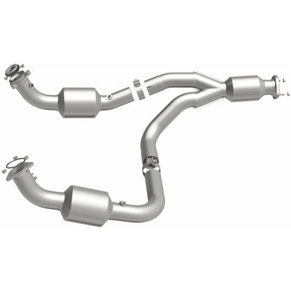 MagnaFlow 12-20 Chevrolet Express 4500 Underbody 6.0L Direct Fit Catalytic Converter