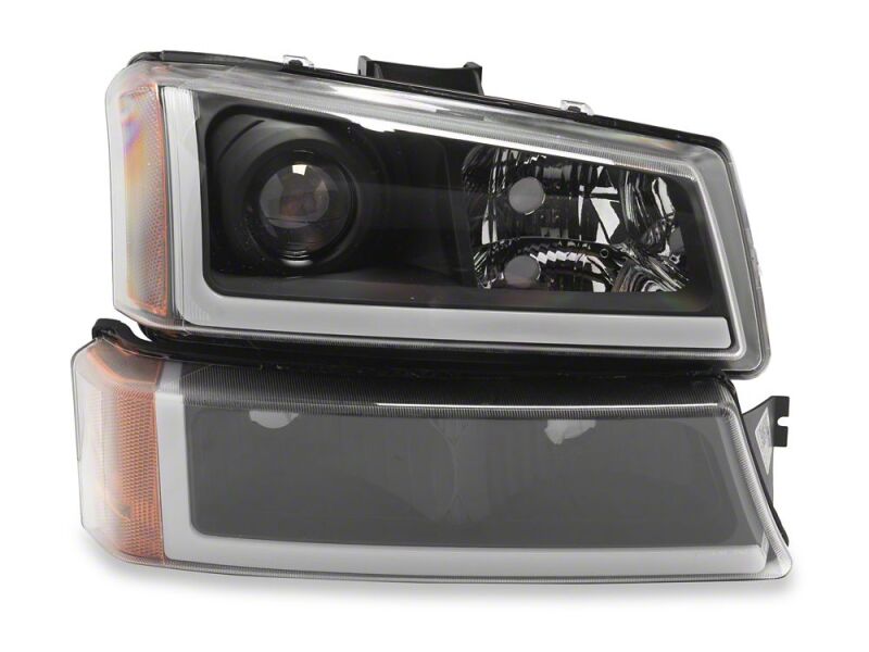 Raxiom 03-06 Chevrolet Silverado 1500 LED LightBar OE Proj Headlights/Bumper Lights- Black - Clear