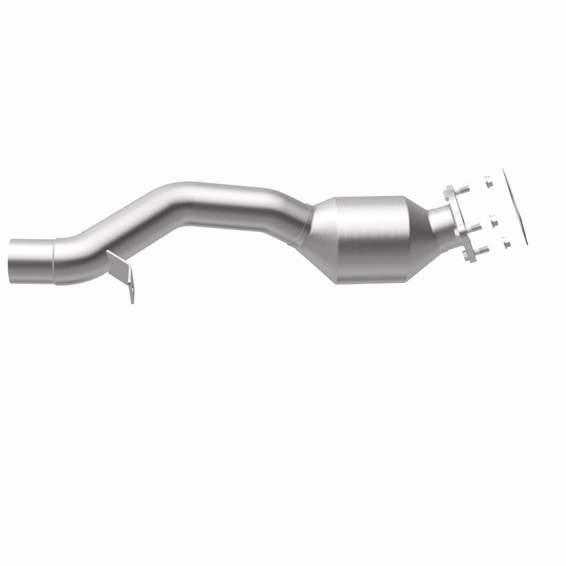 MagnaFlow 10-11 Cayenne V8 4.8 OEM Underbody Direct Fit Converter