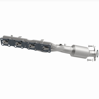 MagnaFlow 05-06 Nissan Titan 5.6L Direct Fit Converter