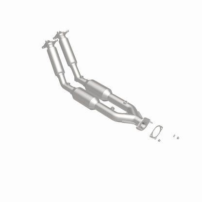 MagnaFlow 99-01 Volvo S80 2.8L Direct Fit Converter