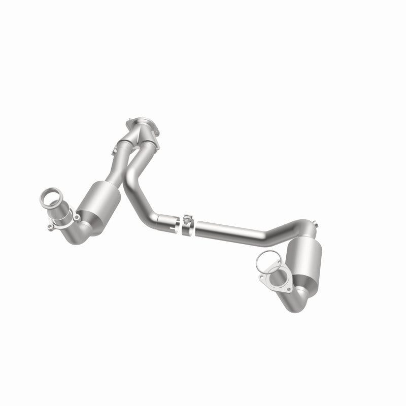 MagnaFlow 04-06 Chevrolet Silverado 1500 5.3L Direct Fit Catalytic Converter