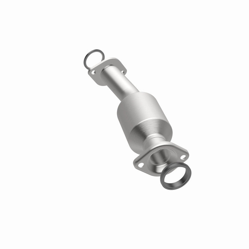 MagnaFlow 2011 Toyota Sienna 3.5L Direct Fit Converter