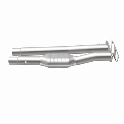 MagnaFlow 96-99 Chevy C2500 Suburban 7.4L Direct Fit Converter