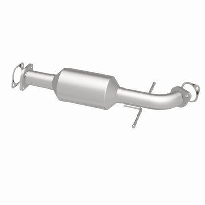 MagnaFlow 2005 Kia Sedona 3.5L Direct Fit Converter
