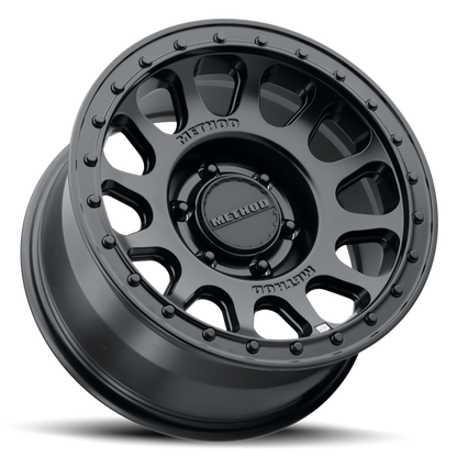Method MR709 HD Bead Grip 20x 9in / ET12 / 5x5 BP / 71.5mm Bore - Black Wheel