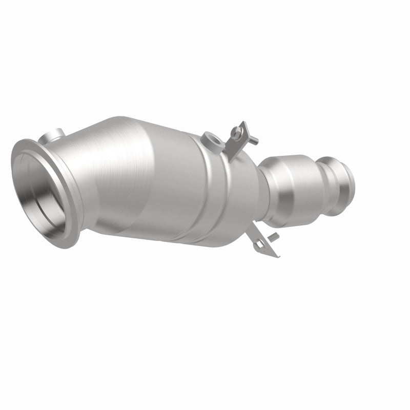MagnaFlow Direct Fit Catalytic Converter 2016 BMW 428i 2.0L Underbody