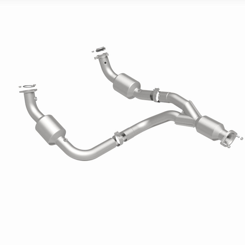 MagnaFlow 12-20 Chevrolet Express 4500 Underbody 6.0L Direct Fit Catalytic Converter